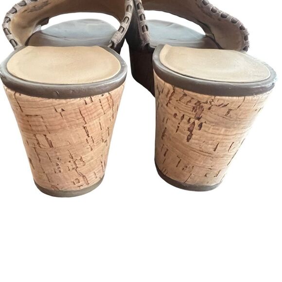 Women's Franco Sarto Faine Slip-On Suede Wedge Sandals Brown 11M - Picture 6 of 7